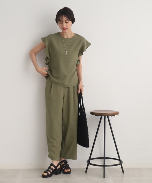 DRESKIP(ドレスキップ)の「◆【セットアップ可/イージーケア】オンにもオフにも!お袖フリルブラウス(シャツ/ブラウス・レディース・グリーン/ナチュラル/ブラック/カーキ・02/03/04)」の16枚目の写真