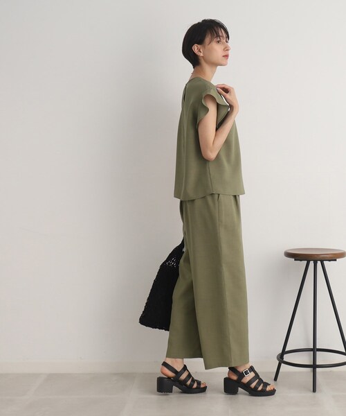 DRESKIP(ドレスキップ)の「◆【セットアップ可/イージーケア】オンにもオフにも!お袖フリルブラウス(シャツ/ブラウス・レディース・グリーン/ナチュラル/ブラック/カーキ・02/03/04)」の17枚目の写真