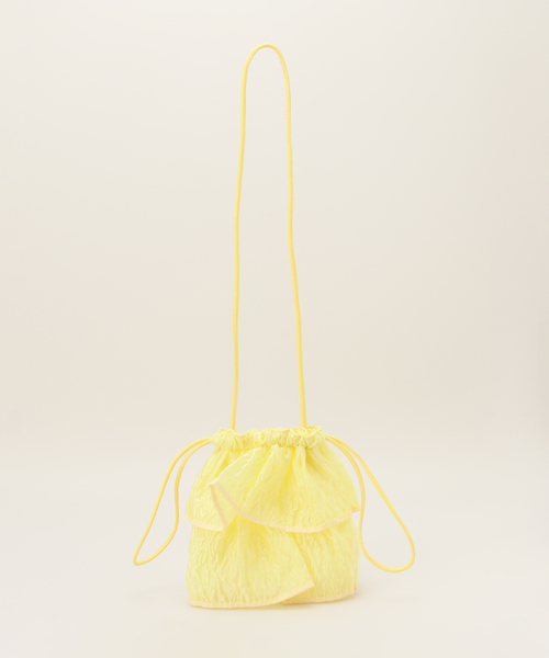 Casselini（キャセリーニ）の「【Casselini / キャセリーニ 】 オーガンジーフリルキンチャク（クラッチバッグ・レディース・イエロー・FREE）」の2枚目の写真