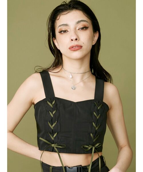 EVRIS（エヴリス）の「SHELL MOTIF 2連ネックレス（ネックレス・レディース・ゴールド/シルバー・FREE）」の4枚目の写真