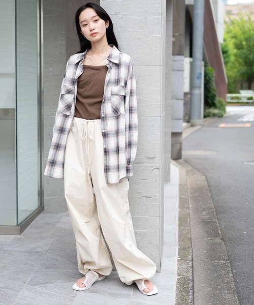 WEGO（ウィゴー）の「WEGO/チェックBIGシャツ（シャツ/ブラウス・レディース・イエロー系その他3/ブラック系その他2/ブラウン系その他2・FREE）」の7枚目の写真