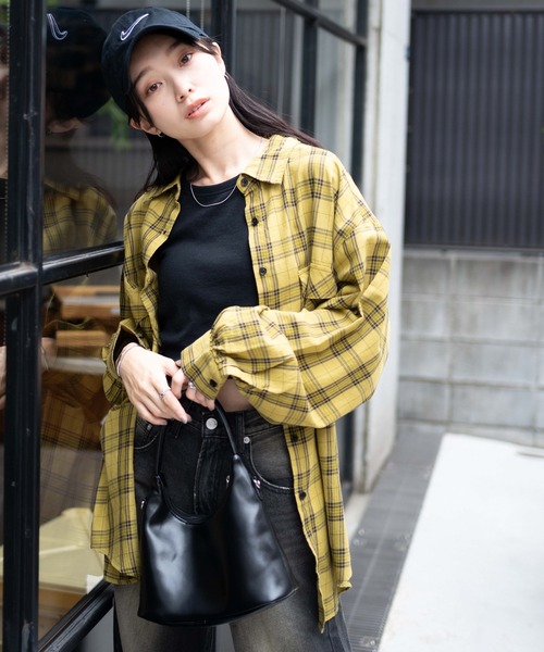 WEGO（ウィゴー）の「WEGO/チェックBIGシャツ（シャツ/ブラウス・レディース・イエロー系その他3/ブラック系その他2/ブラウン系その他2・FREE）」の5枚目の写真