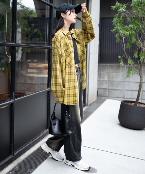 WEGO（ウィゴー）の「WEGO/チェックBIGシャツ（シャツ/ブラウス・レディース・イエロー系その他3/ブラック系その他2/ブラウン系その他2・FREE）」の21枚目の写真