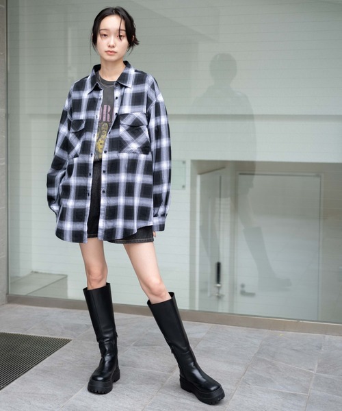 WEGO（ウィゴー）の「WEGO/チェックBIGシャツ（シャツ/ブラウス・レディース・イエロー系その他3/ブラック系その他2/ブラウン系その他2・FREE）」の15枚目の写真