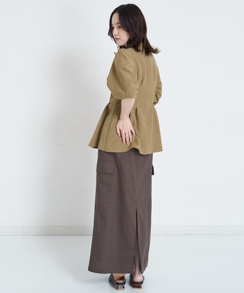 A de a.v.v(アードアー・ヴェ・ヴェ)の「ウエストマークドレープスリーブブラウス(シャツ/ブラウス・レディース・アイボリー/ブラック/ベージュ・SMALL/MEDIUM/フリ-)」の6枚目の写真