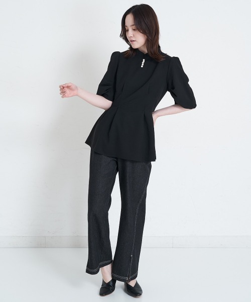 A de a.v.v(アードアー・ヴェ・ヴェ)の「ウエストマークドレープスリーブブラウス(シャツ/ブラウス・レディース・アイボリー/ブラック/ベージュ・SMALL/MEDIUM/フリ-)」の10枚目の写真