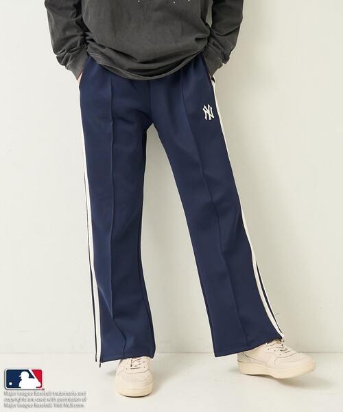 FREAK'S STORE(フリークスストア)の「MLB × FREAK'S STORE/エムエルビー MLBトラックパンツ(スウェットパンツ・レディース・グリーン/ブラック/ネイビー/オフホワイト・フリ-)」の21枚目の写真