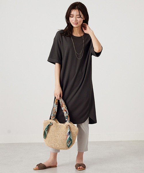 BELLUNA（ベルーナ）の「かのこ素材裾ラウンドチュニックワンピース（チュニック・レディース・杢グレー/カーキ/チャコール/パープル/ターコイズブルー・X-LARGE/MEDIUM/LARGE）」の3枚目の写真