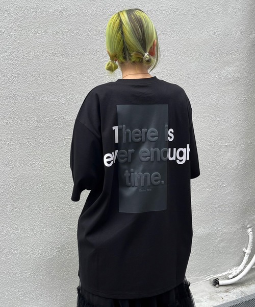 Narcissus(ナルシス)の「【Narcissus】エンボスオーバーTシャツ(Tシャツ/カットソー・レディース・ブラック/ライトグレー・FREE)」の2枚目の写真