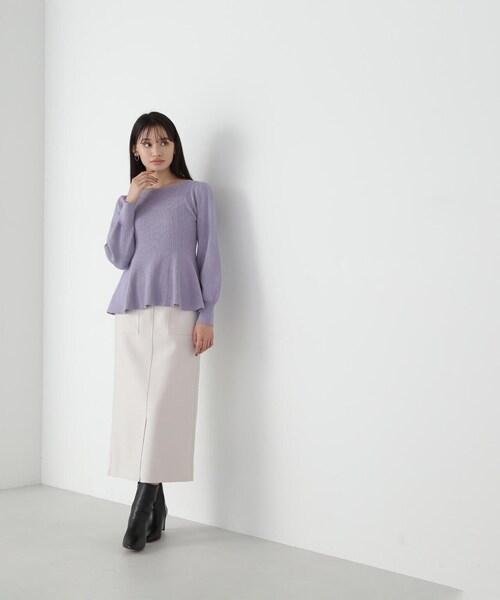 NATURAL BEAUTY BASIC（ナチュラルビューティーベーシック）の「◇ペプラムケーブルニット（ニット/セーター・レディース・オフホワイト/ブラック/ピンク/ラベンダー・FREE）」の6枚目の写真