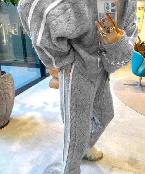 Alley by w closet（アリーバイダブルクローゼット）の「【Alley】ライン入り透かしケーブルZIPカーディガン（カーディガン/ボレロ・レディース・キナリ/サックスブルー/グレー・FREE）」の15枚目の写真