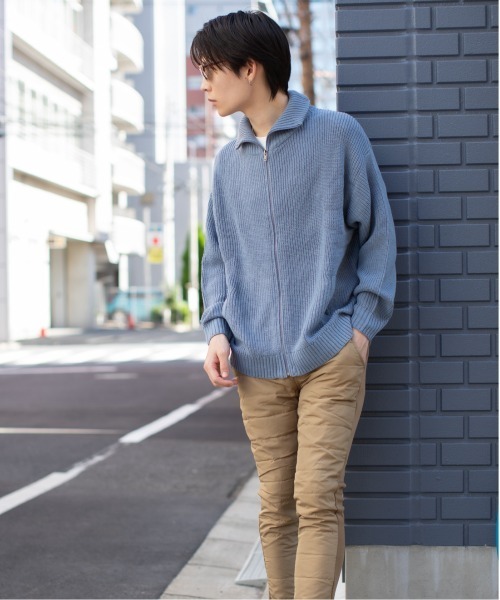 En serio TOKYO（エンソリオトーキョー）の「片畦編み　ドライバーズニット（ニット/セーター・メンズ・ベージュ/ブラック/オリーブ/サックスブルー・M/L）」の10枚目の写真