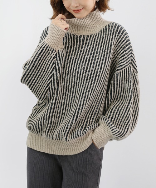 ストライプ柄ハイネックセーター（ニット/セーター）｜Doux Belle