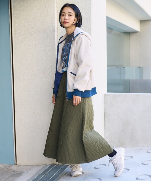 THE NORTH FACE（ザノースフェイス）の「THE NORTH FACE/ザ・ノース・フェイス ARMADILLA Full ZIP Hoodie/アルマディラ フルジップ フーディ（その他アウター・レディース・オフホワイト/グレー・MEDIUM/LARGE）」の4枚目の写真