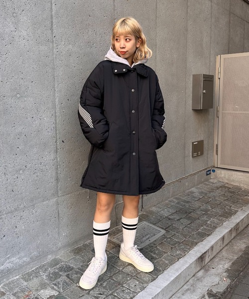 CIAOPANIC（チャオパニック）の「バックライン中綿モッズコート（ダウンジャケット/コート・レディース・ブラック/ホワイト・FREE）」の4枚目の写真