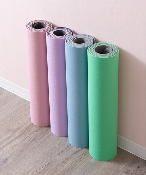 CHEATFULLDAYS（チートフルデイズ）の「【大判サイズ/厚さ6mm】リバーシブル バイカラーヨガマット（スポーツグッズ・レディース・ライトパープル/ライトピンク/ライトブルー/ライトグリーン・FREE）」の12枚目の写真
