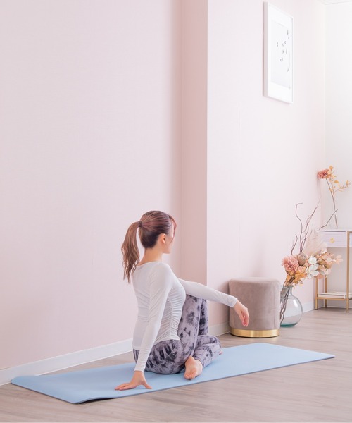 CHEATFULLDAYS（チートフルデイズ）の「【大判サイズ/厚さ6mm】リバーシブル バイカラーヨガマット（スポーツグッズ・レディース・ライトパープル/ライトピンク/ライトブルー/ライトグリーン・FREE）」の22枚目の写真