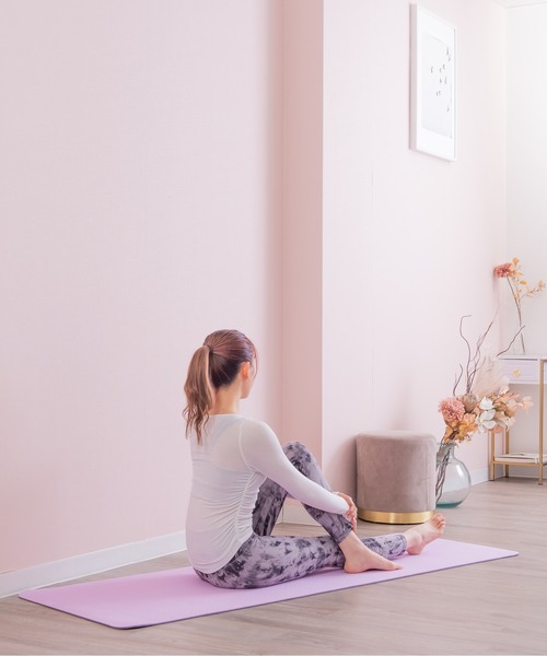 CHEATFULLDAYS（チートフルデイズ）の「【大判サイズ/厚さ6mm】リバーシブル バイカラーヨガマット（スポーツグッズ・レディース・ライトパープル/ライトピンク/ライトブルー/ライトグリーン・FREE）」の20枚目の写真