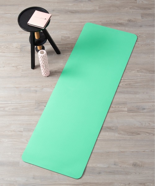 CHEATFULLDAYS（チートフルデイズ）の「【大判サイズ/厚さ6mm】リバーシブル バイカラーヨガマット（スポーツグッズ・レディース・ライトパープル/ライトピンク/ライトブルー/ライトグリーン・FREE）」の10枚目の写真