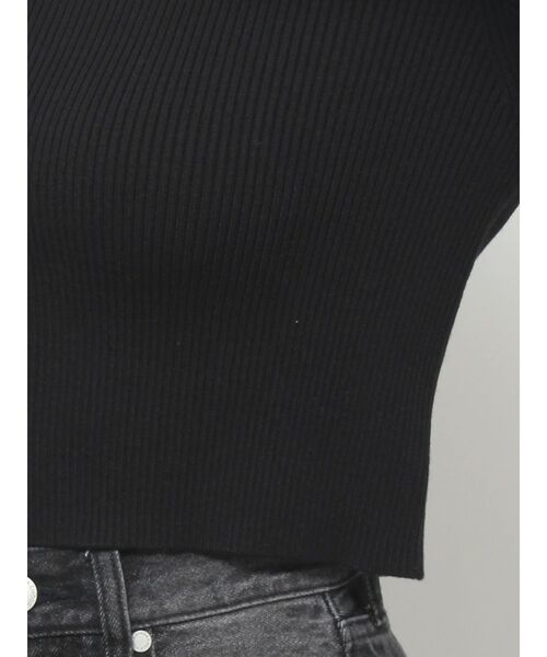 EMODA(エモダ)の「レイヤードストラップスキンニット(ニット/セーター・レディース・ホワイト/ブラック/グレー/ライム・FREE)」の10枚目の写真