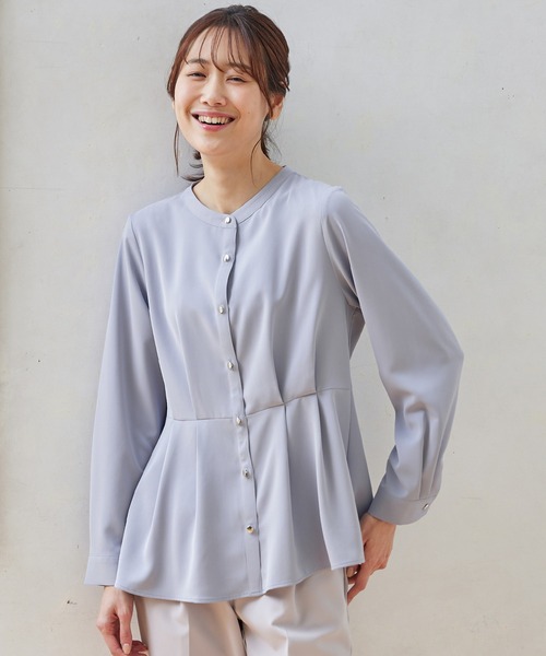 Honeys(ハニーズ)の「ウエストタックブラウス(シャツ/ブラウス・レディース・ブルー系その他/ネイビー/ホワイト/グレイッシュベージュ/ピンク系その他・M/S/3L/LL/L)」の15枚目の写真