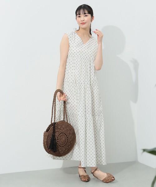 BEAMS HEART(ビームスハート)の「BEAMS HEART / ギャザー ティアード ワンピース(ワンピース・レディース・パープル/ネイビー/ホワイト系その他5・FREE)」の5枚目の写真