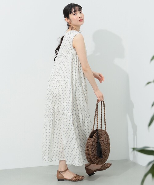 BEAMS HEART(ビームスハート)の「BEAMS HEART / ギャザー ティアード ワンピース(ワンピース・レディース・パープル/ネイビー/ホワイト系その他5・FREE)」の6枚目の写真