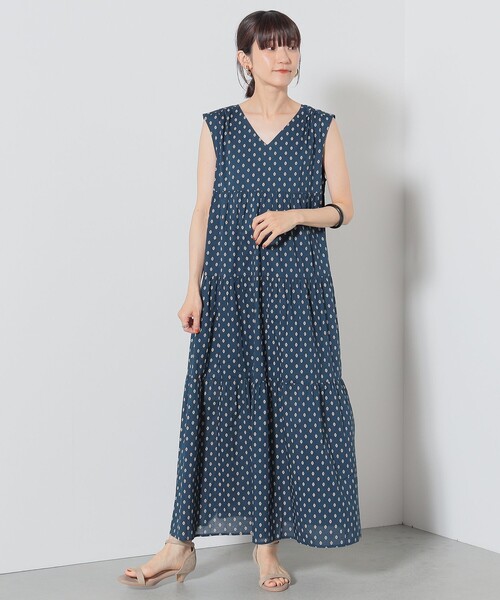 BEAMS HEART(ビームスハート)の「BEAMS HEART / ギャザー ティアード ワンピース(ワンピース・レディース・パープル/ネイビー/ホワイト系その他5・FREE)」の11枚目の写真