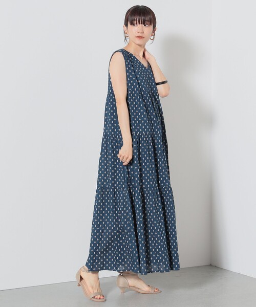 BEAMS HEART(ビームスハート)の「BEAMS HEART / ギャザー ティアード ワンピース(ワンピース・レディース・パープル/ネイビー/ホワイト系その他5・FREE)」の13枚目の写真