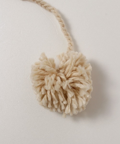 ALWAYS GOOD TIME（オルウェイズグッドタイム）の「ニット網み耳当て／イヤーマフ  ポンポン紐付き（イヤーマフ・レディース・ブラック/ベージュ/ダークオレンジ/グレー/レッド/アイボリー・FREE）」の10枚目の写真