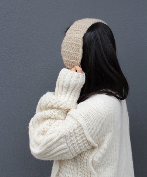 ALWAYS GOOD TIME（オルウェイズグッドタイム）の「ニット網み耳当て／イヤーマフ  ポンポン紐付き（イヤーマフ・レディース・ブラック/ベージュ/ダークオレンジ/グレー/レッド/アイボリー・FREE）」の14枚目の写真