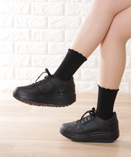 Lace Ladies(レースレディース)の「スタイルアップ ベーシック 厚底 ダッド スニーカー(スニーカー・レディース・ブラック/ホワイト/ブラック×ホワイト・23/24/22.5/24.5/23.5)」の15枚目の写真