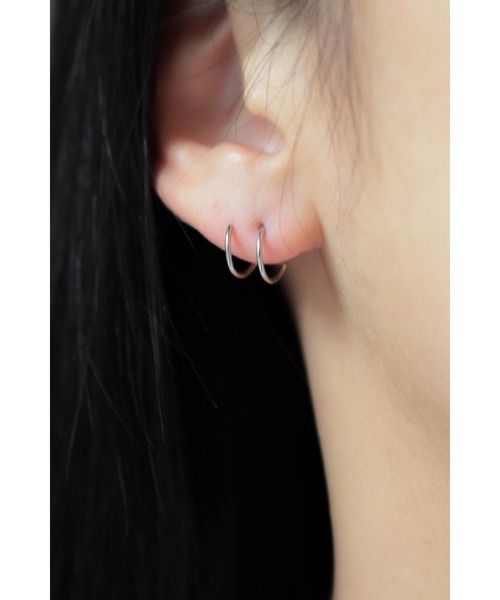 ebine（エビネ）の「Screw Mini Pierce（ピアス（両耳用）・レディース・ゴールド/ピンクゴールド/シルバー・FREE）」の12枚目の写真