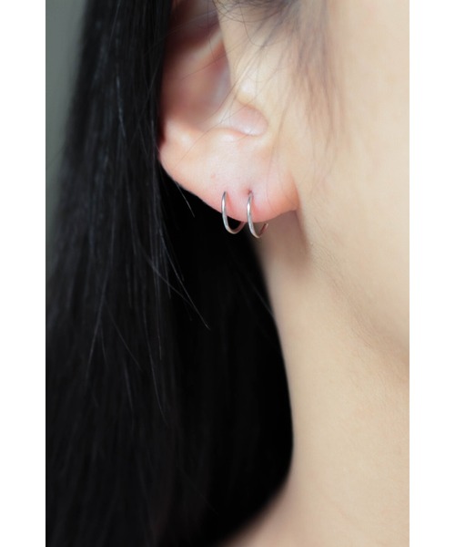 ebine（エビネ）の「Screw Mini Pierce（ピアス（両耳用）・レディース・ゴールド/ピンクゴールド/シルバー・FREE）」の7枚目の写真