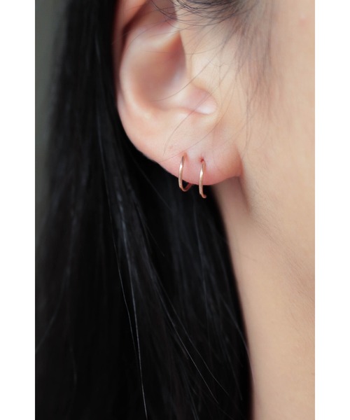 ebine（エビネ）の「Screw Mini Pierce（ピアス（両耳用）・レディース・ゴールド/ピンクゴールド/シルバー・FREE）」の4枚目の写真
