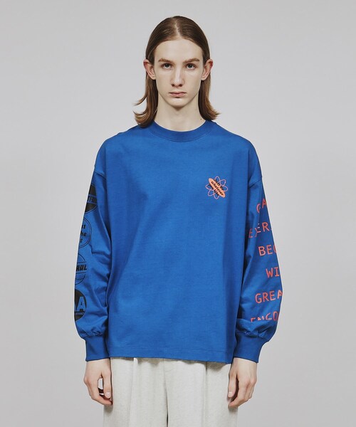 tk.TAKEO KIKUCHI(ティーケータケオキクチ)の「◆レタードビッグロンT(Tシャツ/カットソー・メンズ・ブルー/ワインレッド/ホワイト・02/03)」の5枚目の写真