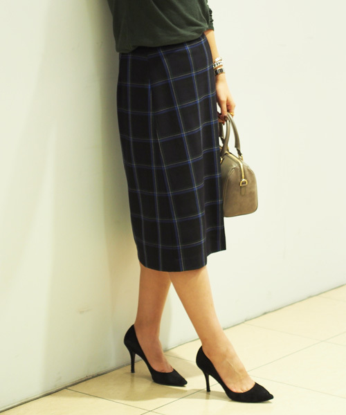 Jewel Changes（ジュエルチェンジズ）の「☆JOC PE/R チェック 巻きスカート（スカート・レディース・オフホワイト/ネイビー・38/36）」の2枚目の写真