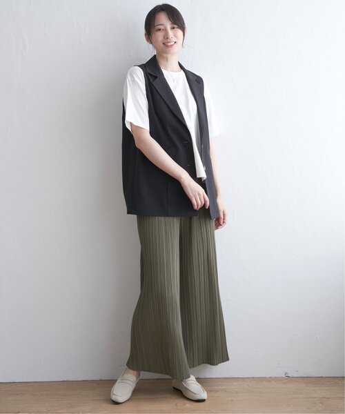 ikka(イッカ)の「【親子コーデ】さらっとプリーツワイドパンツ(その他パンツ・レディース・ブラック/ベージュ/ネイビー/オレンジ/グリーン/その他1・M/L/S)」の15枚目の写真