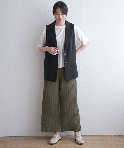 ikka(イッカ)の「【親子コーデ】さらっとプリーツワイドパンツ(その他パンツ・レディース・ブラック/ベージュ/ネイビー/オレンジ/グリーン/その他1・M/L/S)」の16枚目の写真
