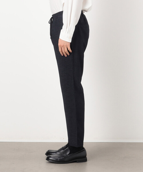 COMME CA ISM（コムサイズム）の「【セットアップ対応】デニムライクジャージー テーパードパンツ（スラックス・メンズ・ブラック/ネイビー・SMALL/LARGE/MEDIUM）」の14枚目の写真