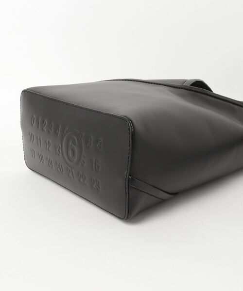 MM6 Maison Margiela（ｴﾑｴﾑｼｯｸｽ ﾒｿﾞﾝ ﾏﾙｼﾞｪﾗ）の「JAPANESE BALLET HANDBAG（ハンドバッグ・レディース・ブラック・ONE SIZE）」の3枚目の写真