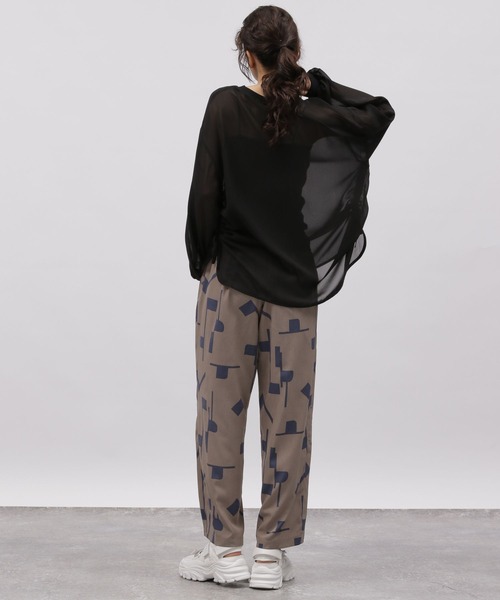 LAKOLE（ラコレ）の「ドロストシアープルオーバー / 112101（その他トップス・レディース・グレー/ブラック/アイボリー/イエロー・SMALL/MEDIUM）」の11枚目の写真