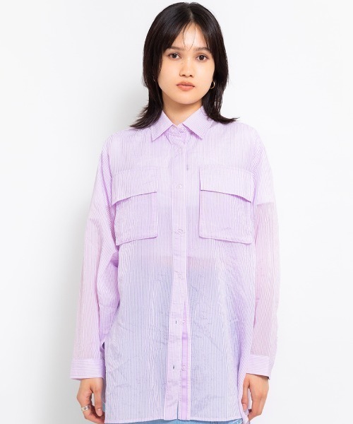 atmos（アトモス）の「ANNA SUI NYC シアー 配色 オーバーサイズ シャツ 【SP】（シャツ/ブラウス・レディース・パープル/ホワイト/ブルー・FREE）」の3枚目の写真