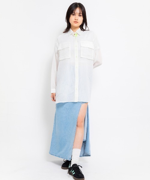atmos（アトモス）の「ANNA SUI NYC シアー 配色 オーバーサイズ シャツ 【SP】（シャツ/ブラウス・レディース・パープル/ホワイト/ブルー・FREE）」の12枚目の写真