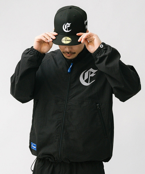 EXAMPLE（エグザンプル）の「EXAMPLE OE LOGO WATER REPELLENT TRACK  