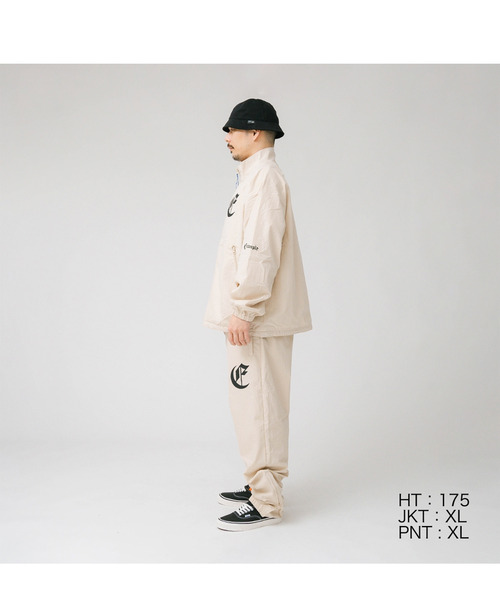 EXAMPLE(エグザンプル)の「EXAMPLE OE LOGO WATER REPELLENT TRACK JACKET(ナイロンジャケット・メンズ・ブラック/クリーム・XXL/XL/L)」の4枚目の写真