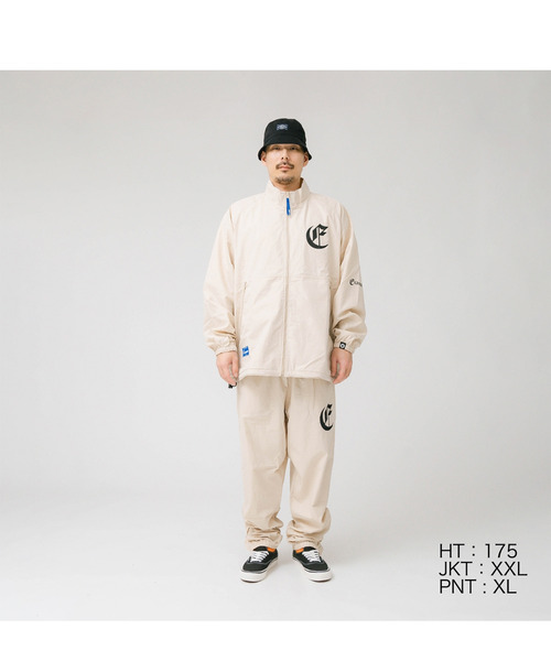 EXAMPLE(エグザンプル)の「EXAMPLE OE LOGO WATER REPELLENT TRACK JACKET(ナイロンジャケット・メンズ・ブラック/クリーム・XXL/XL/L)」の5枚目の写真