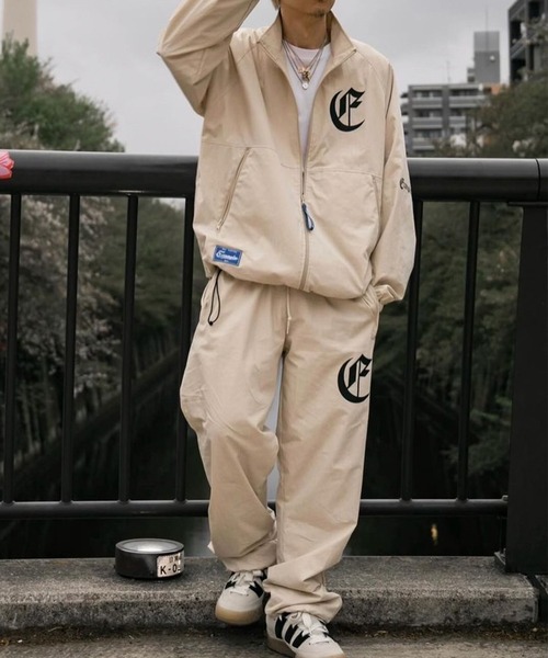 EXAMPLE(エグザンプル)の「EXAMPLE OE LOGO WATER REPELLENT TRACK JACKET(ナイロンジャケット・メンズ・ブラック/クリーム・XXL/XL/L)」の7枚目の写真