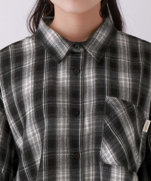 repipi armario(レピピ アルマリオ)の「チェックシャーリングシャツ(シャツ/ブラウス・キッズ・ブラック/ネイビー/ブラウン・SMALL/MEDIUM/LARGE)」の11枚目の写真