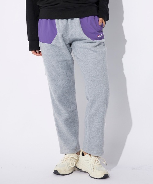FILA(フィラ)の「ニットフリース ベーカリーパンツ(デニムパンツ・レディース・ブラック/ネイビー/ライトグレー・MEDIUM/LARGE/X-LARGE)」の3枚目の写真